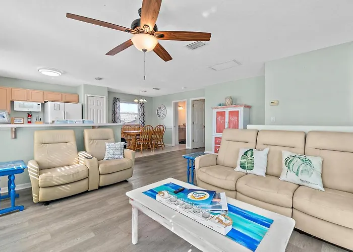 Surfside Paradise Retreat - 3Br And 2Ba Duplex, Grill, Dog Friendly - Close To The Beach!